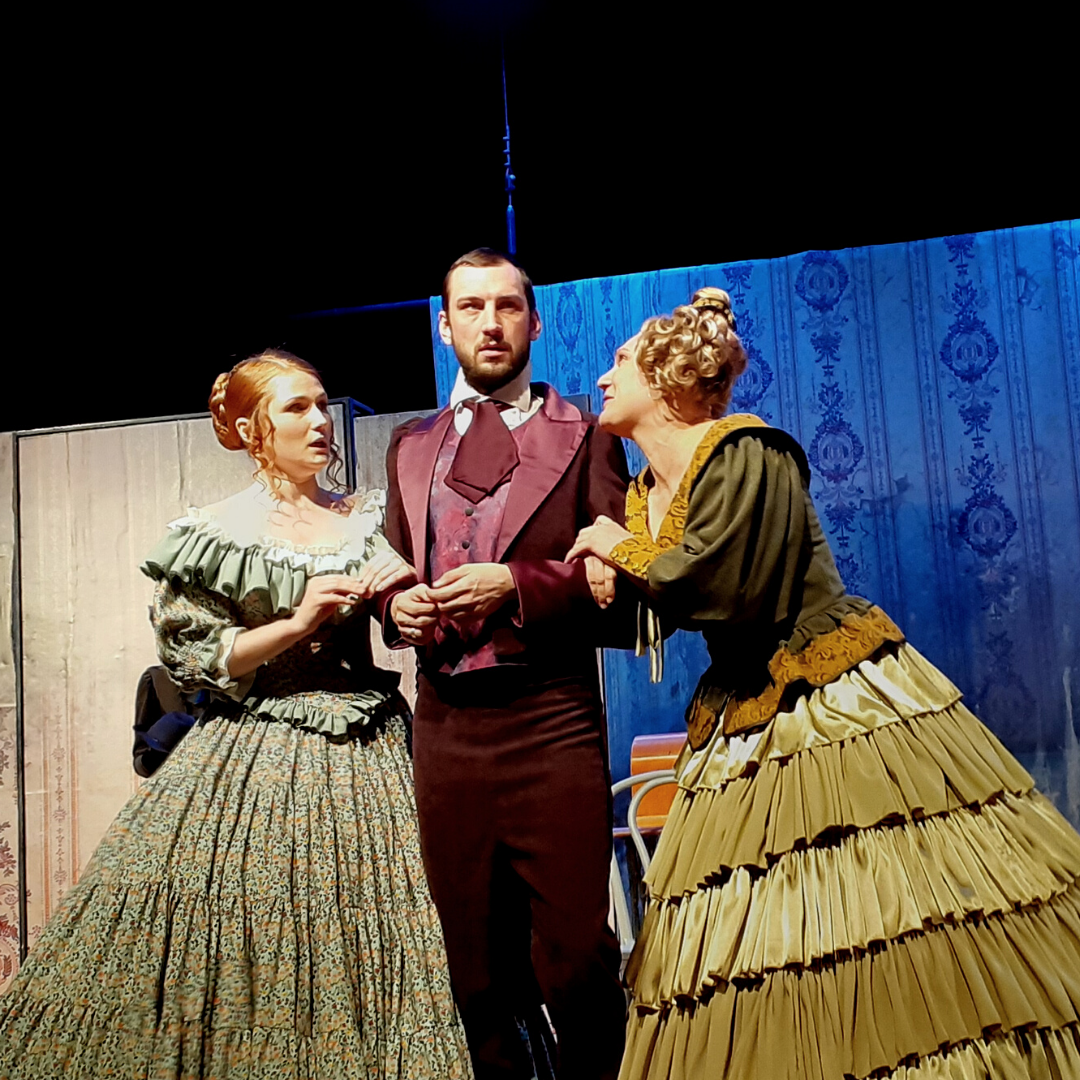 версия саратов театр афиша. афиша театр версия. человек зверь и добродетель спектакль. спектакль женитьба саратов. театр версия билеты.